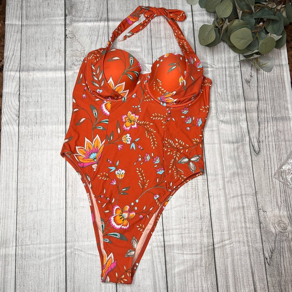 NWT Cupshe XOXO Floral Sweetheart One Piece size L